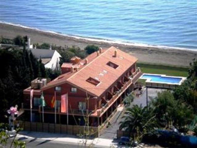 Axarquia Beach Hotel อัลมายาเต วาโค ภายนอก รูปภาพ