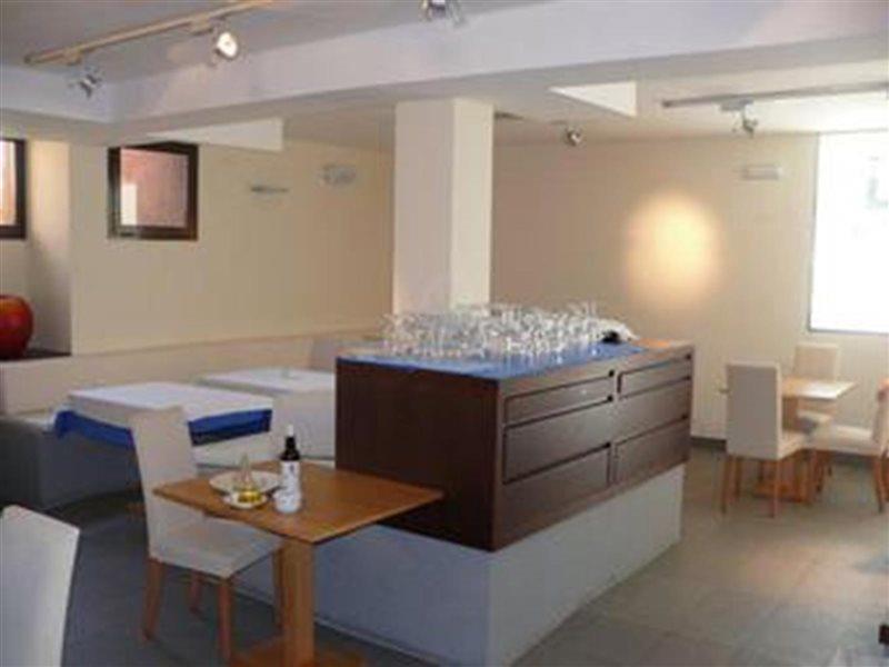 Axarquia Beach Hotel อัลมายาเต วาโค ร้านอาหาร รูปภาพ